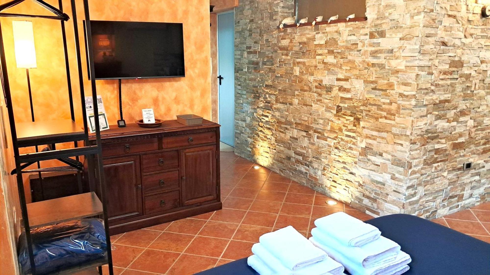 Alloggio Gladiolo Monticchio  エクステリア 写真