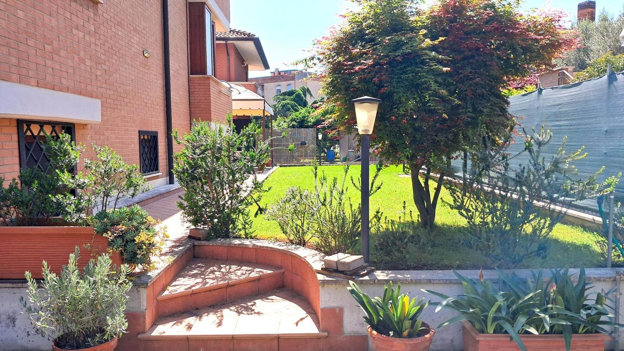 Alloggio Gladiolo Monticchio  エクステリア 写真